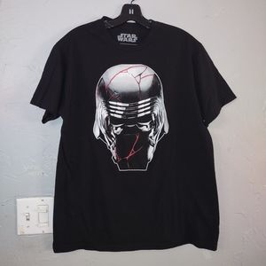 Star wars shirt   unisex  size L in good condition very nice.